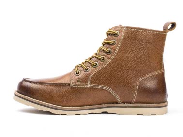 Mens leather buck moc toe boot,,,,,,,
